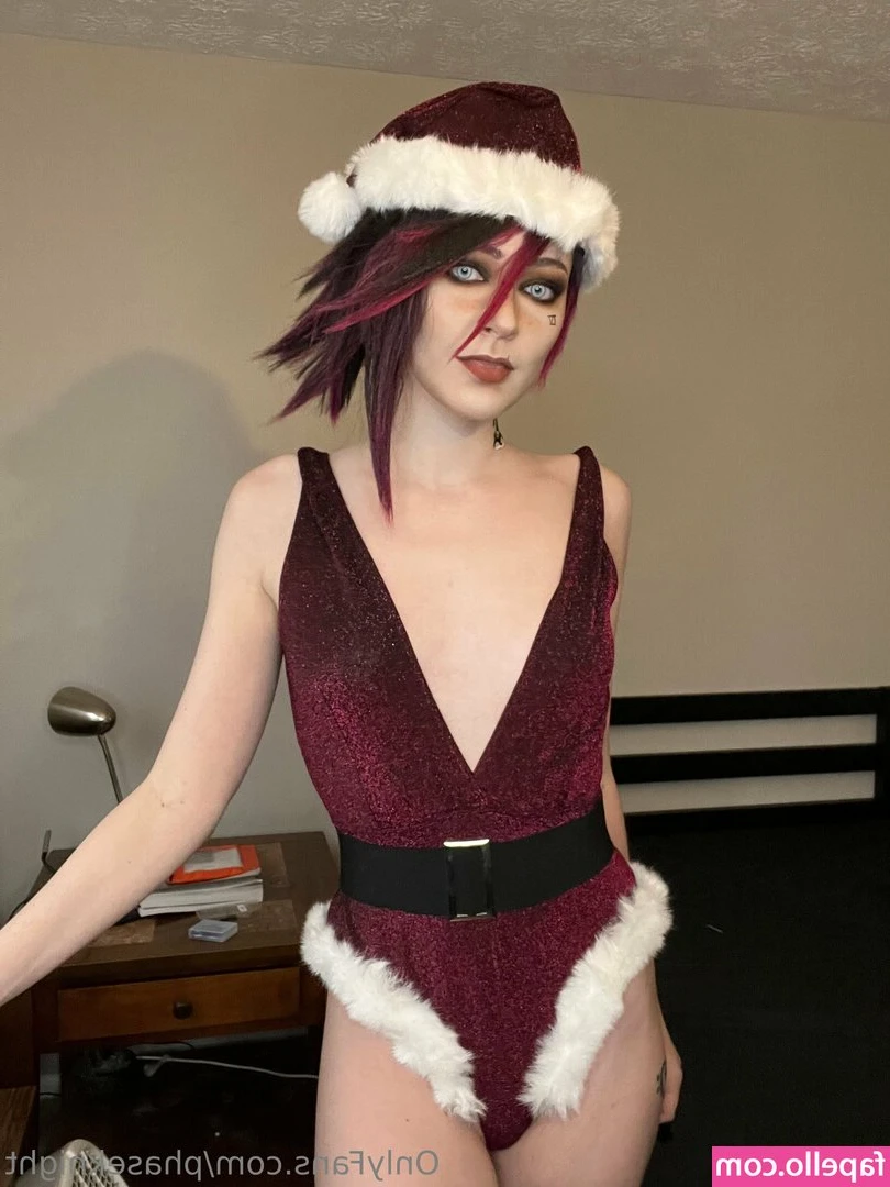 Phaseknight - Want ALL the photos from this set and more? Just let me know in the