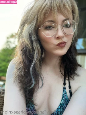 Phaseknight - Come spend the rest of the evening with me!