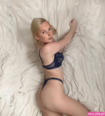 Julie Skov [ julie-skov ] - I wanna be a good girl   what would you to see next  dm me C