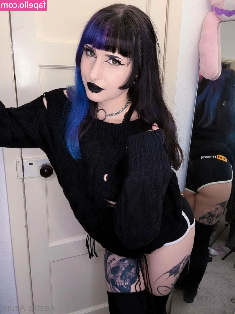 aestraazure - Getting a new tattoo Monday