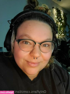 dani_the_dm [ dani-the-dm ] - february