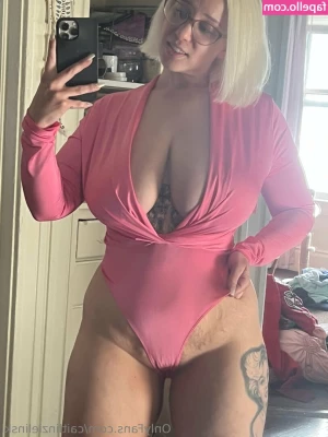 caitlinzielinski - How about you Breed me?