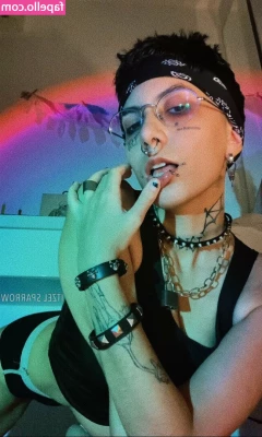 itzel2002free - I have another all female Collab coming up in a few weeks   Let me
