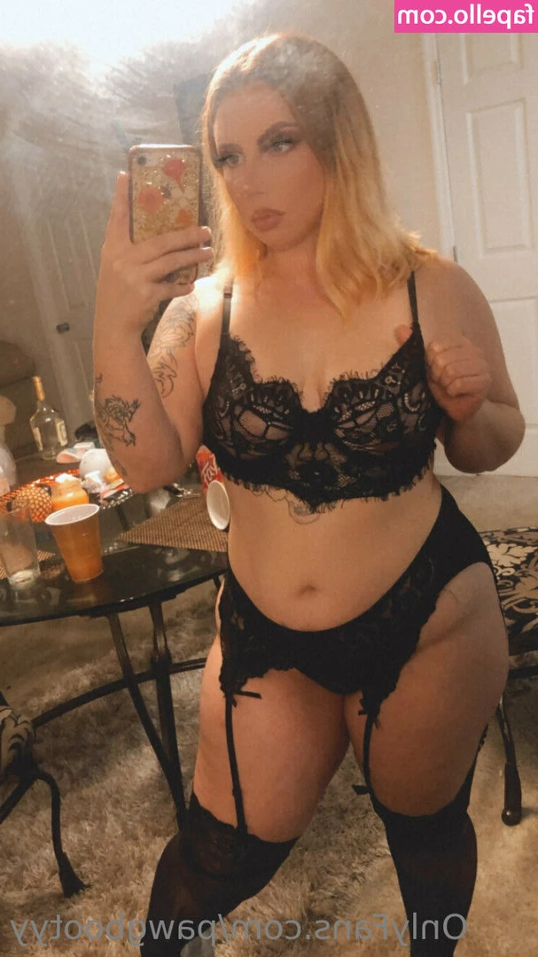 pawgbootyy - I love how my balls hang when it hot