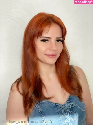 maria_euphoria [ maria-euphoria ] - Veenn y agarra este culito solo para tii bebe