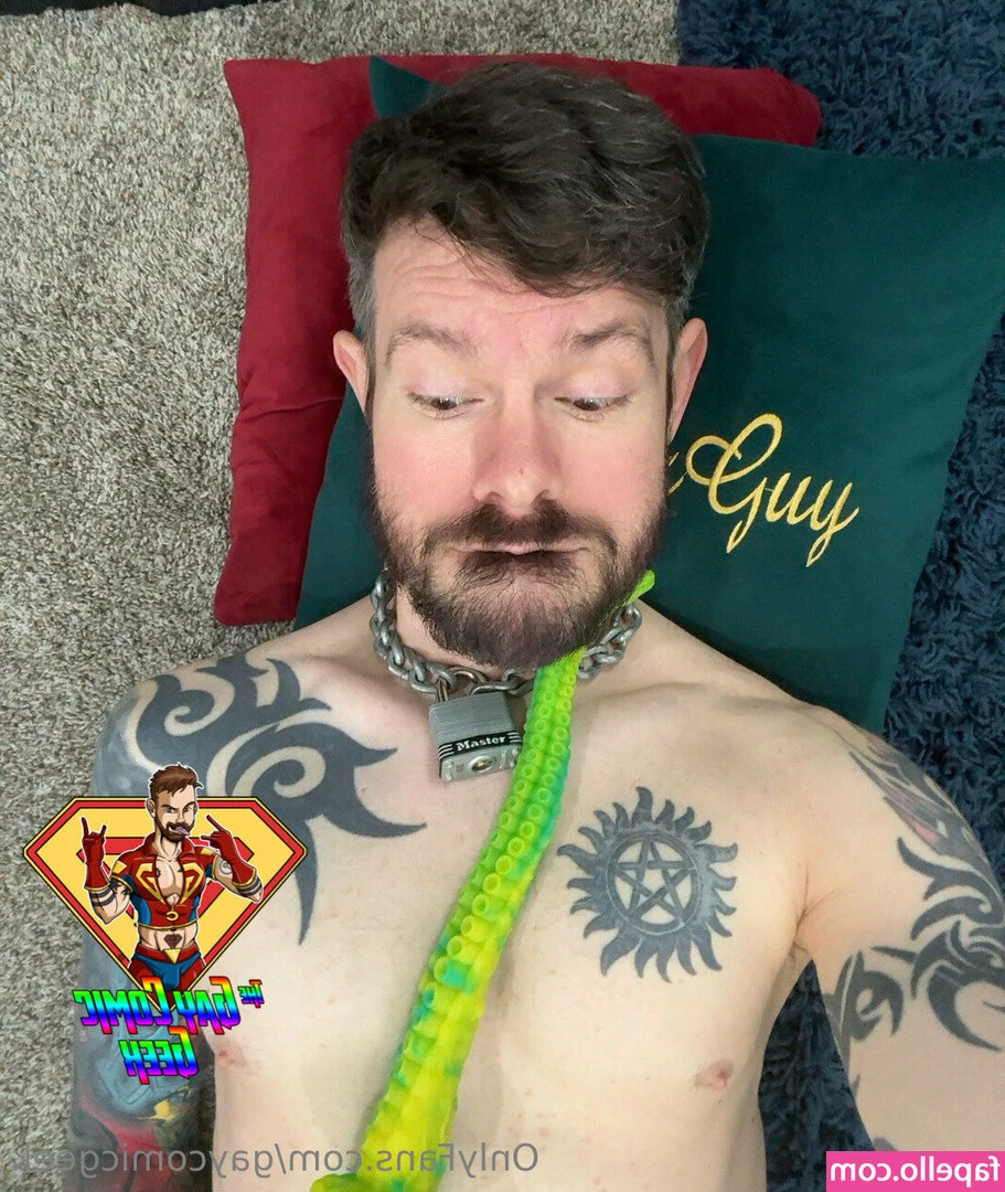 gaycomicgeek - You should be in my dms right now