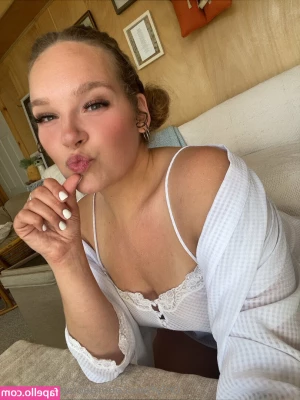 raeofsunshinee96 - Gardens make me horny