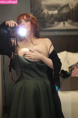 nsfwgoth - Are you into my runway videos