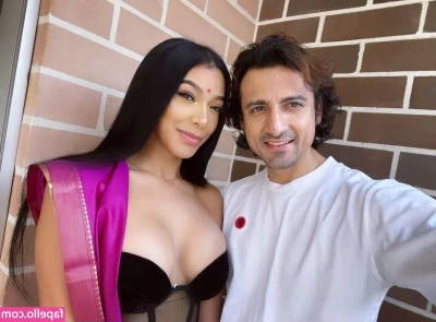 niksindian - Join me in bed?