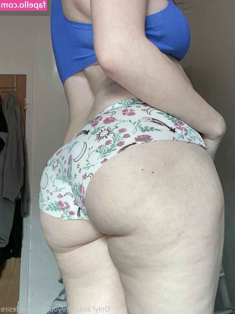 jizz4nora - I want you desperate for my perfect ass    Imagine how lucky the