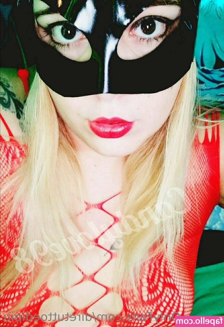 diretuttoedipiu - do you like my panties?