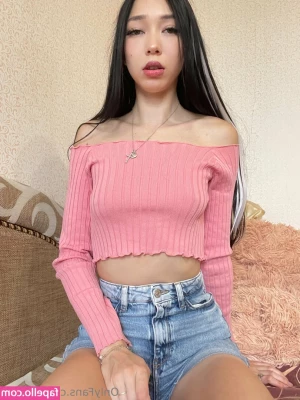 lilypilly - Me encanta la sensación del aceite sobre mi piel   Me gusta todavía