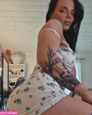 snordicgirl - Was relaxing last night trying to get ready for Monday  It didn t