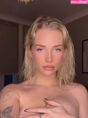 lottiemossof - Time for customs today night  What are your desires  DMs open