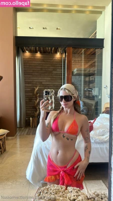 lottiemossof - I want to try double penetration who s willing