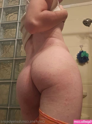 baileybeans - Ready to get spanked 😈 Who wants to me the one to leave a