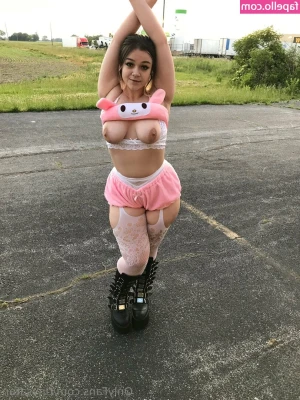 tinysatan - best angle