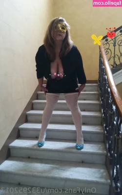 tettona79 - Shower with me and watch me cum. I edge myself a few times and I