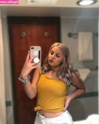 Stef Solari [ stef-solari ] - TWERK!!!! ASS LOVERS ONLY 😘