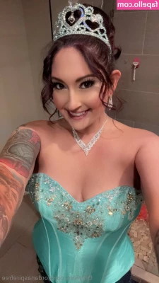 jordanaspirefree - Let me help you cum before you go to bed  okay daddy