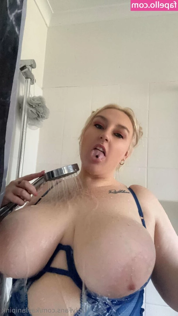 biggjuggthugg - Suscripción FREE      lulixhot  lulixhot   hi daddy do you want to