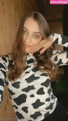 rosyxoxox - Where did you find me babe? 😋💕