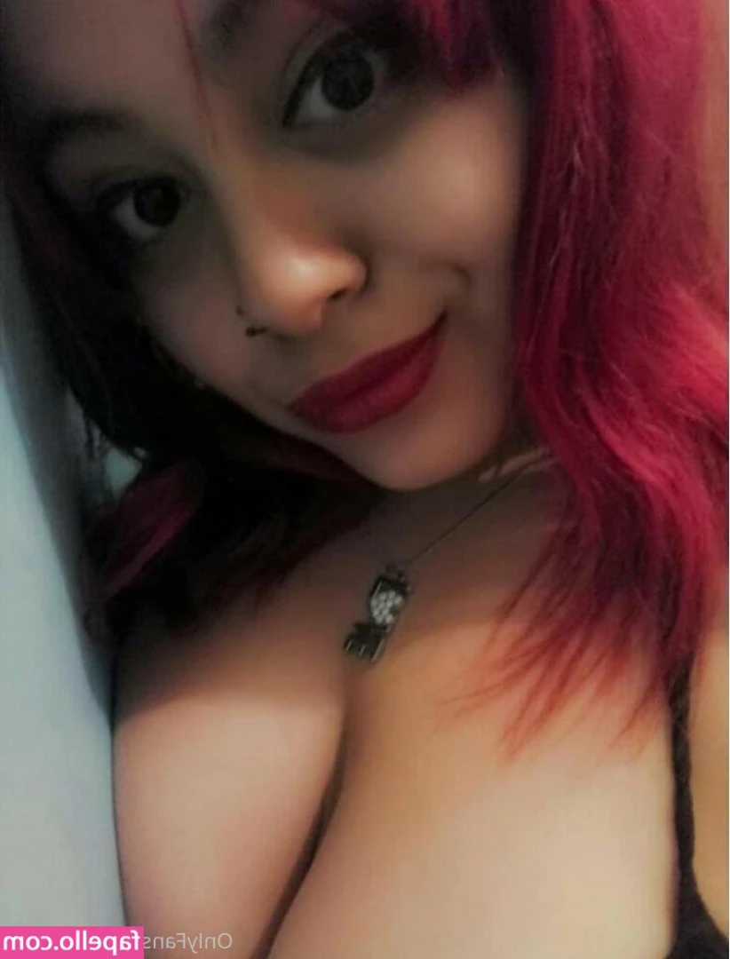 chachekush420 - Feliz viernes mis amores hoy tengo una sorpresiva en forma de video