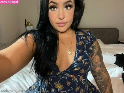 mormonnextdoor - Look at my big ass and titties   which would you play with first