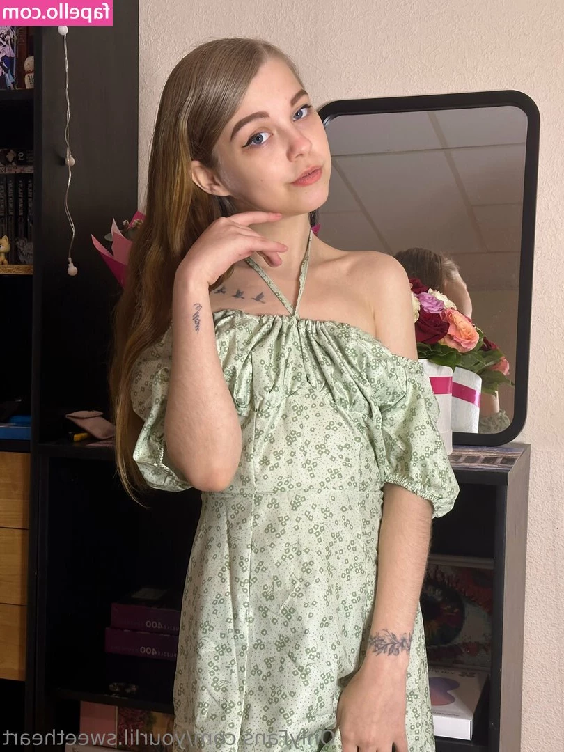 yourlil.sweetheart [ yourlil-sweetheart ] - Going live around 4ish  I hope to see you there