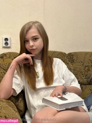yourlil.sweetheart [ yourlil-sweetheart ] - Will you play with me Daddy  Use me as your fuck toy