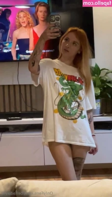 Belladaviis - These shorts are really comfortable and the material is silky  Kinda