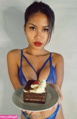 sinbkk - TOOTSIE TUESDAY   This is what you call DOUBLE CHOCOLATE    Enjoy the