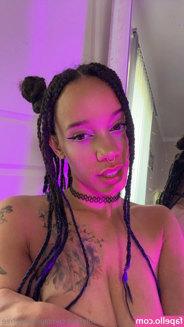 aprilblazefree - Just sent out my 2024 video bundle  I decided not to include