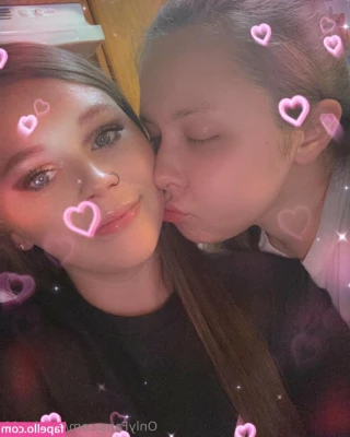 nicolee09 - Morning naughty boys💕