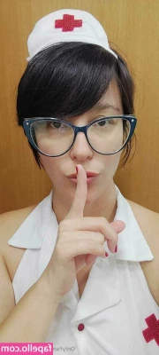 mahina84_ [ mahina84 ] - Always look pretty  that is my rule  1  What is your important for