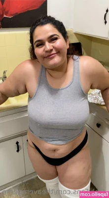 theaveragemo - I love my black lingerie  do you want to see me without her  send me