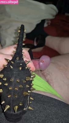 onesweetone - How good you would look licking it from below