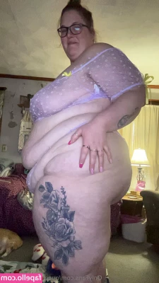 queenjaimeebbw91 - Peek-a-boo