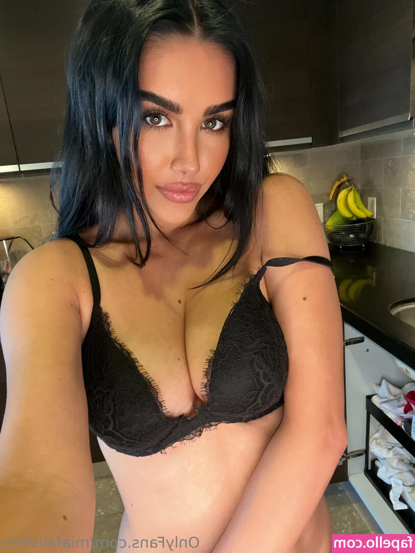 miafallsfree - #Hotwife