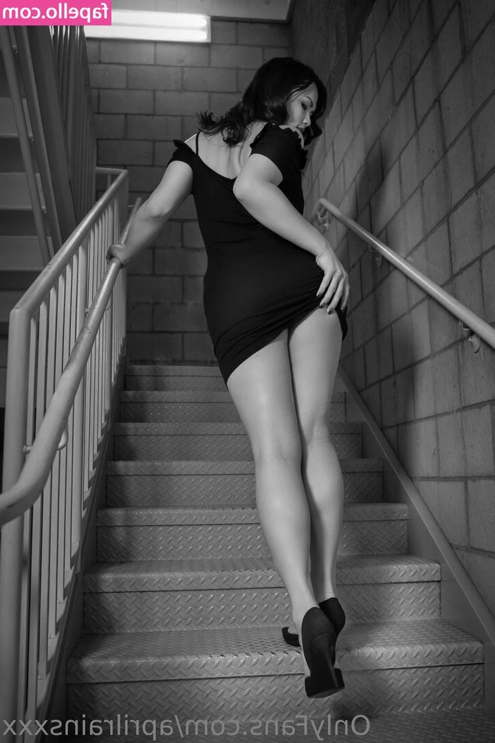 aprilrae_x [ aprilrae-x ] - pretty confident this is up here, but it was requested....
