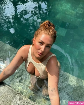 Emilia Baumgart [ emilia-baumgart ] - hiddndaddy makes me the absolute wettest