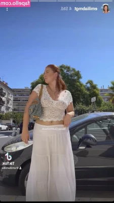 Emilia Baumgart [ emilia-baumgart ] - Who wants private content or private chat