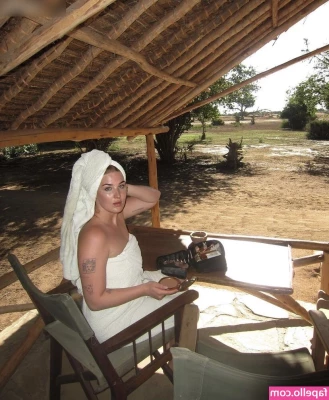 Emilia Baumgart [ emilia-baumgart ] - FREE SUBSCRIPTION    aazul17  aazul17  aazul17 I want to fulfill your