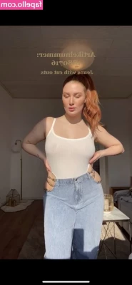 Emilia Baumgart [ emilia-baumgart ] - I hope you don t mind the stretch marks