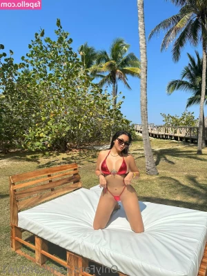 candyw1 - Want to cum all over my belly