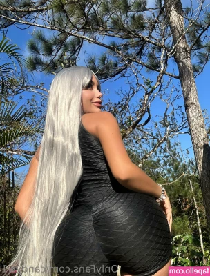 candyw1 - I m in love with fishnets  Now someone needs to rip them open