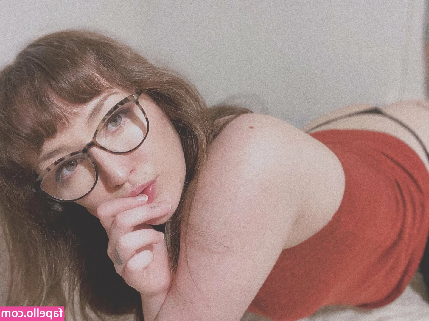 clemfizzfree - Cariño ven y juguemos juntos mira como me acaricio por ti    Honey