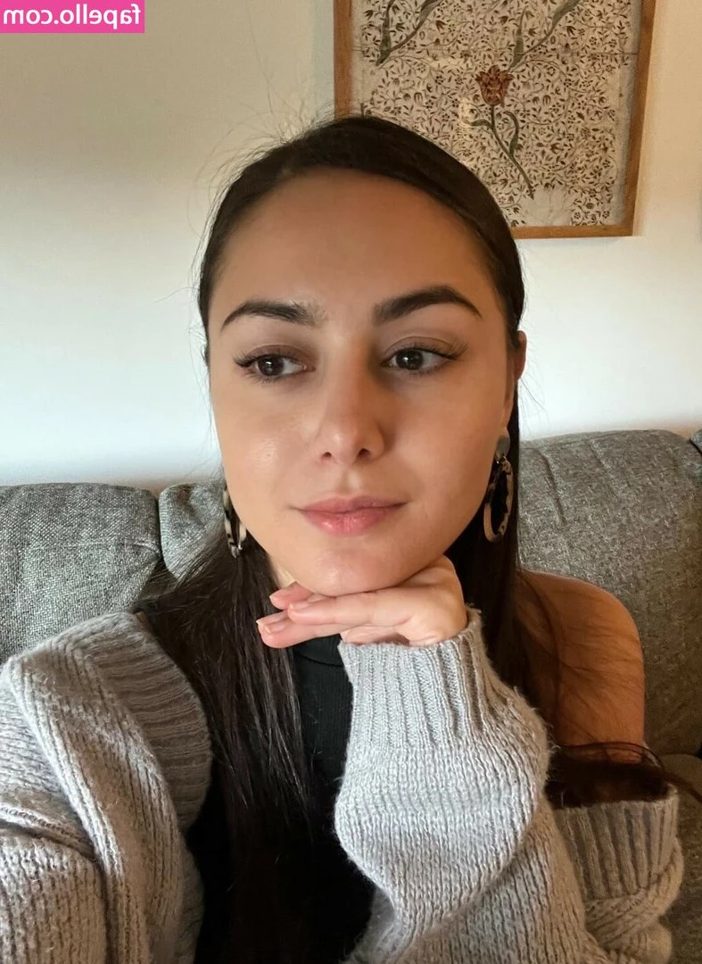 Chloecloud9 - Needs attention