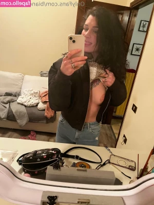 biancamelafree - VERY NAUGHTY LIVE SHOW MONDAY AFTERNOON 3PM BST 😍🔥 XXX