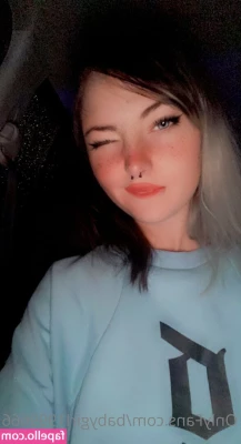 babygirl1999666 - red head booty